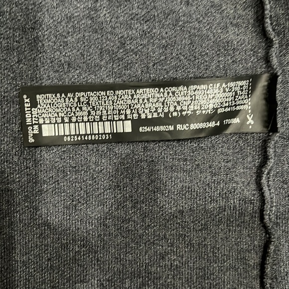 Zara Knit Cardigan with Chain Detail - Picture 4 of 6